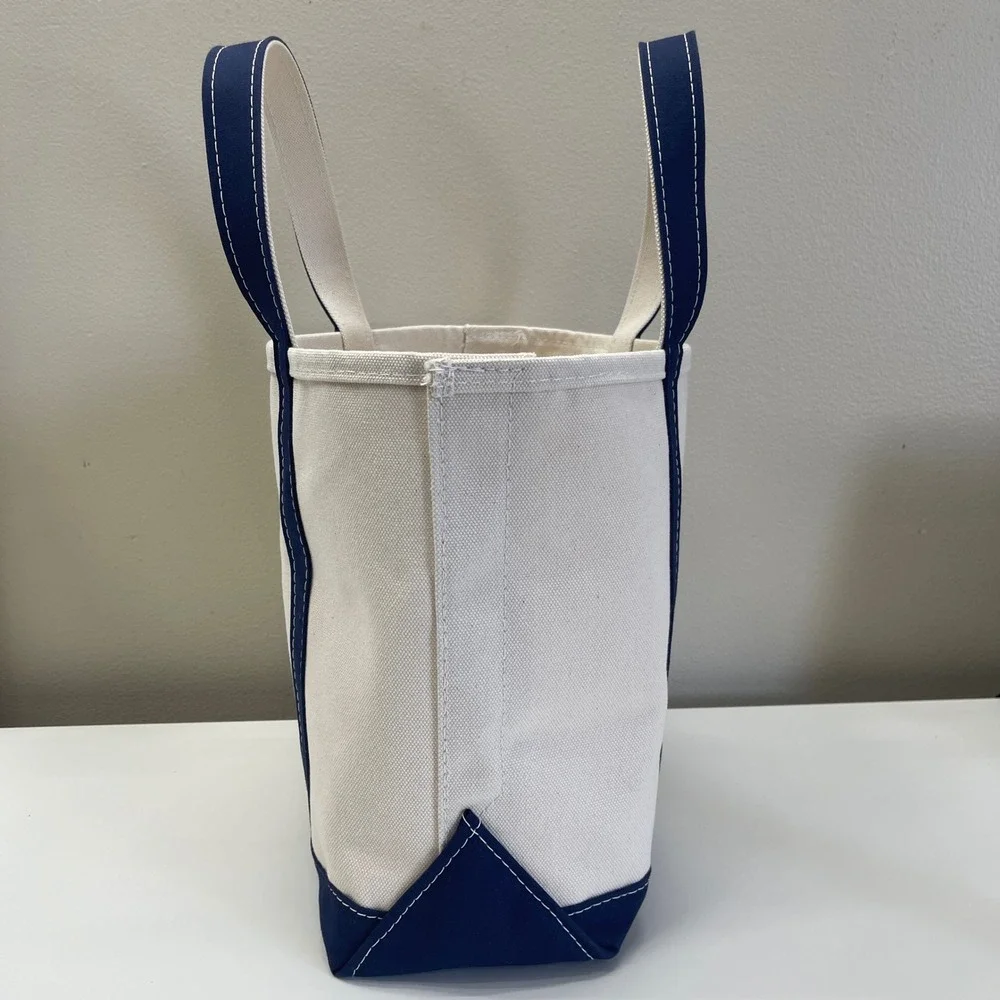 L.L.Bean Boat and Tote Medium White Navy Canvas Shoulder Bag USA Made 112636